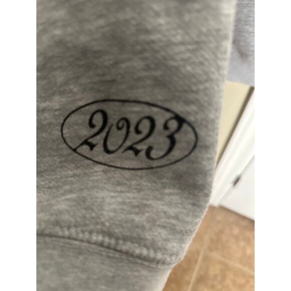 Taylor Swift Eras Concert Sweatshirt XS Gray - Picture 6 of 7